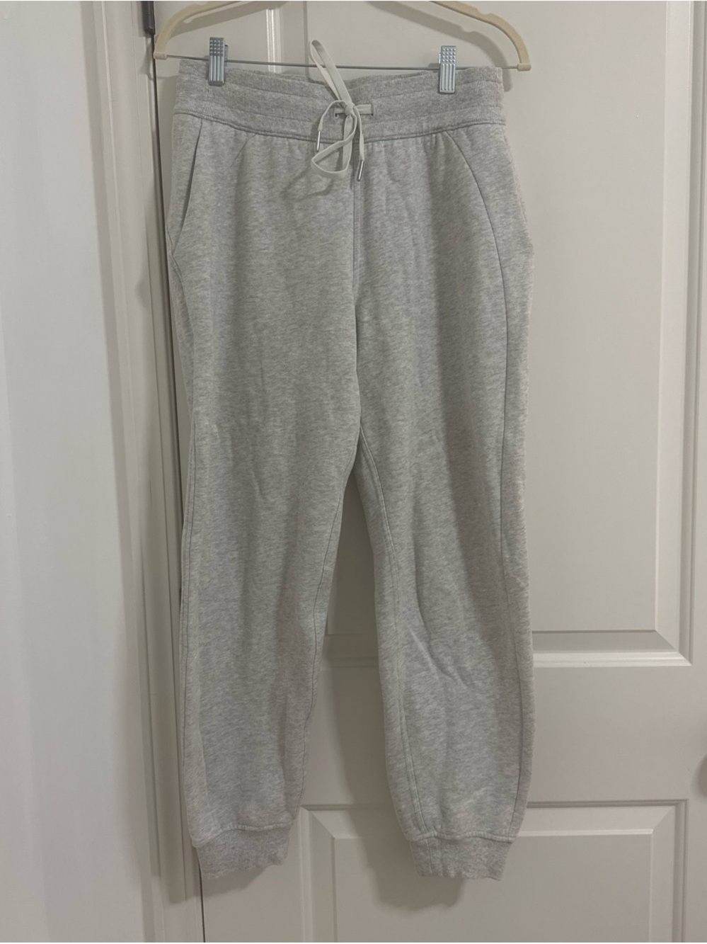lululemon athletica Light Gray Drawstring Joggers